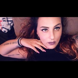 Meet your Posher, Brooke